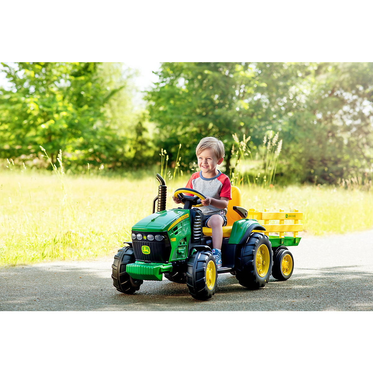 John Deere electric vehicle with trailer 12V