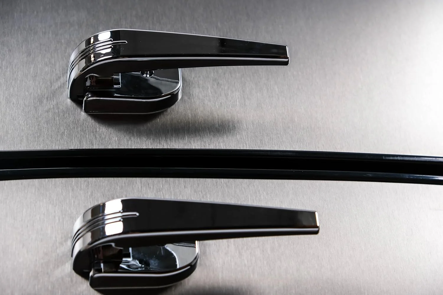 Frigidaire 2 Door Apartment Size Refrigerator Freezer Combo 7.5 cu ft Platinum Series Stainless